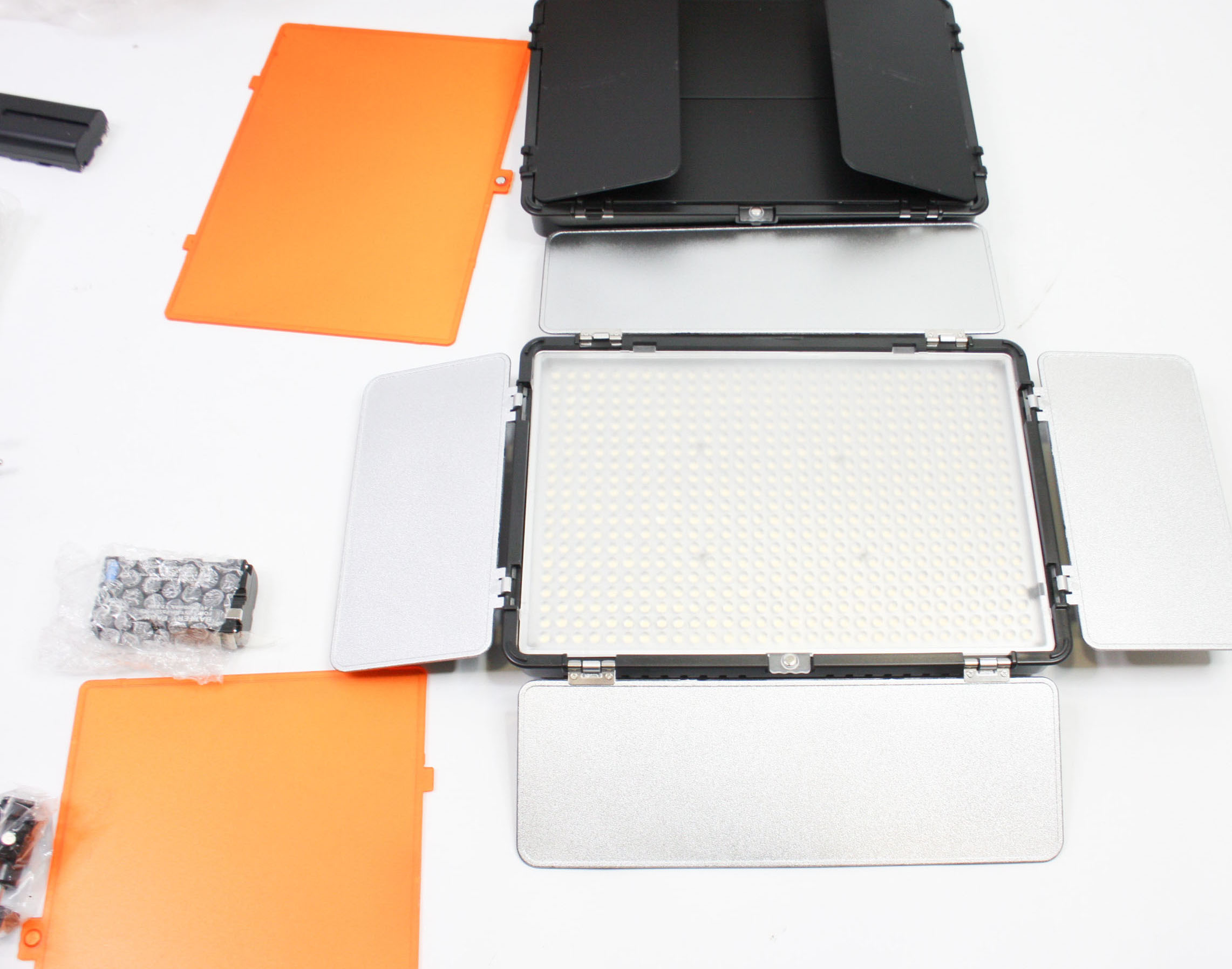 2 x SAMTIAN 600 LED Photo Light Vidéo Light Studio Light Kit CRI95 3200K 5600K